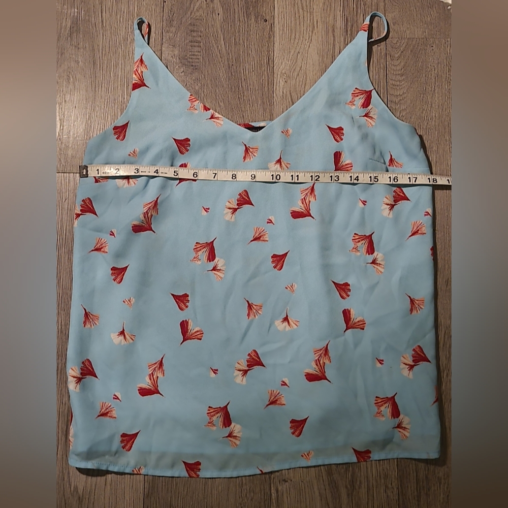 Banana Republic pink tulip sky blue camisol tank, size Medium - Picture 4 of 11